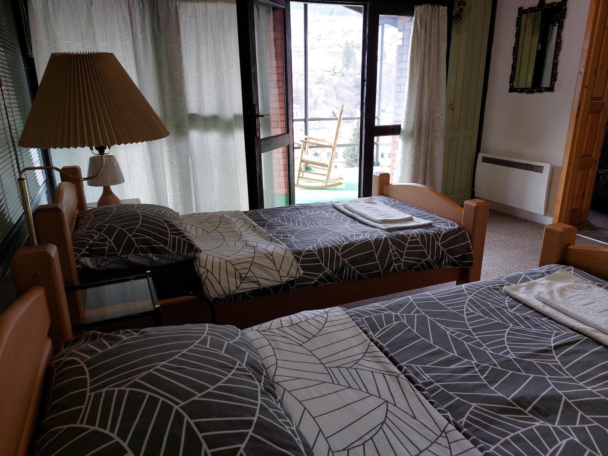 Aparthotel Panorama Travnik Habitación foto