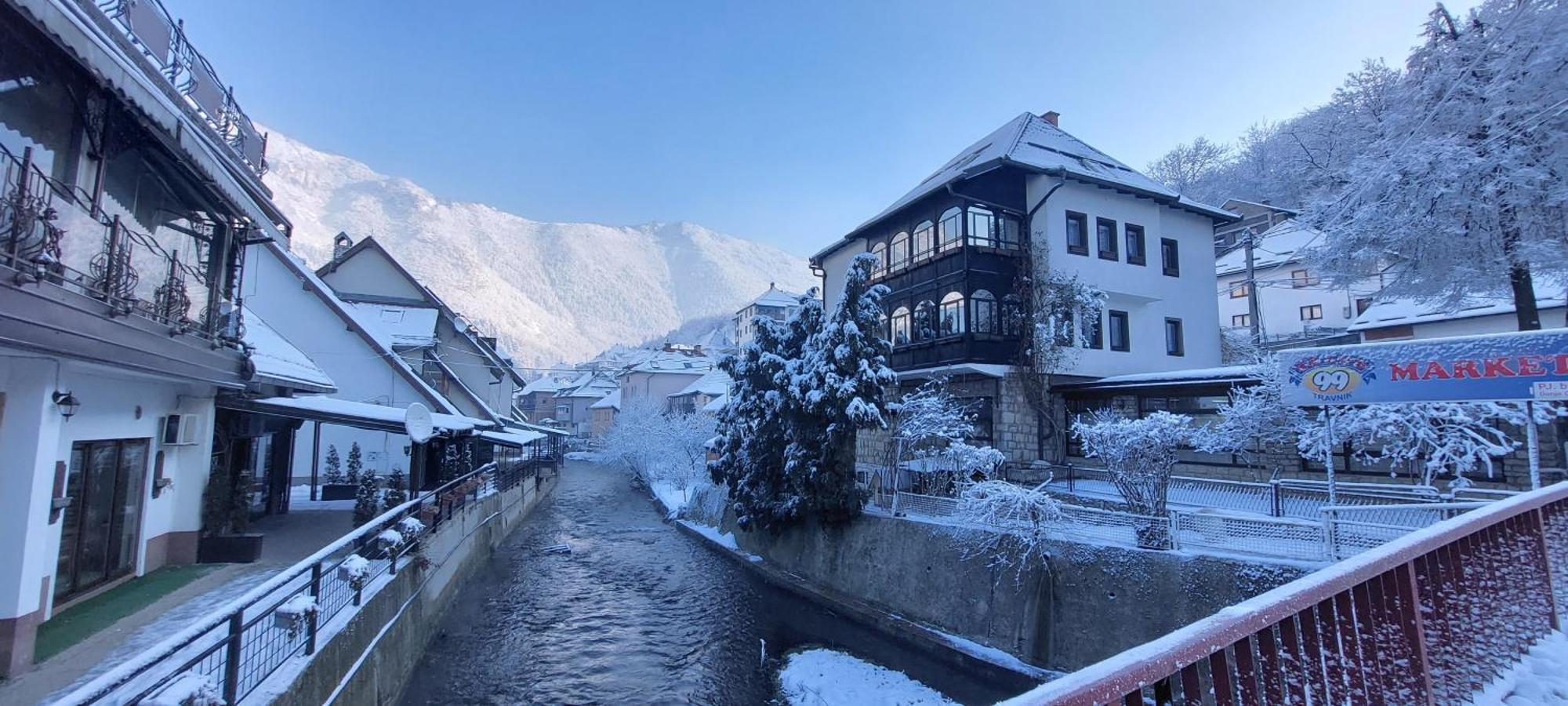 Aparthotel Panorama Travnik Exterior foto